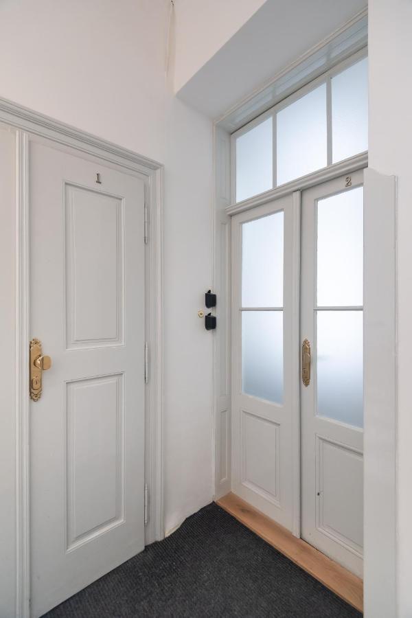 Quiet Apartment In The Heart Of Old Town Centre Praha Bagian luar foto